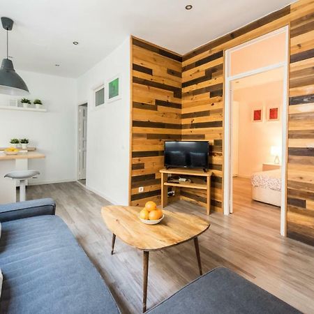 Apartamento En Sol, Madrid Centro Apartment Luaran gambar