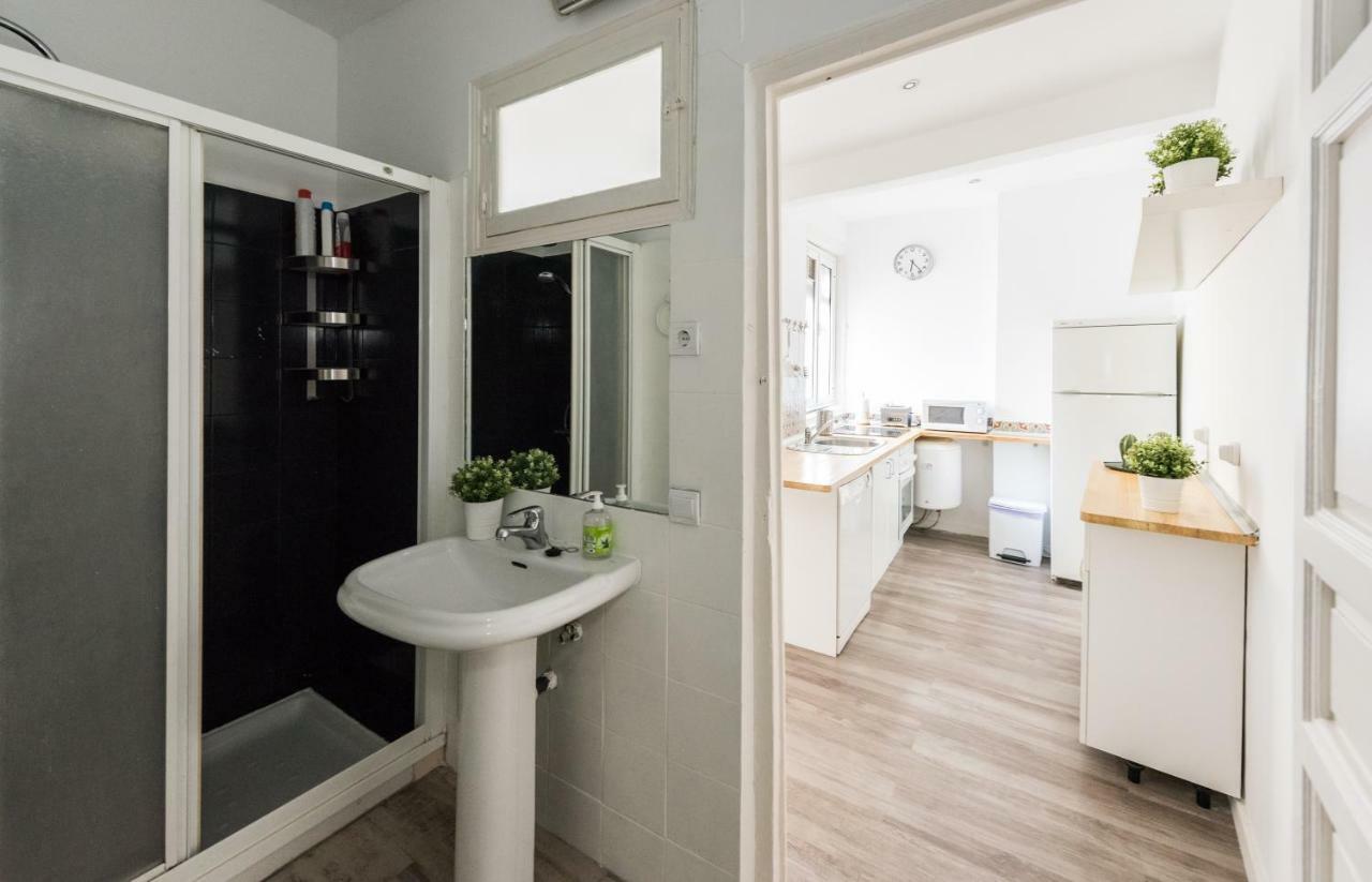 Apartamento En Sol, Madrid Centro Apartment Luaran gambar